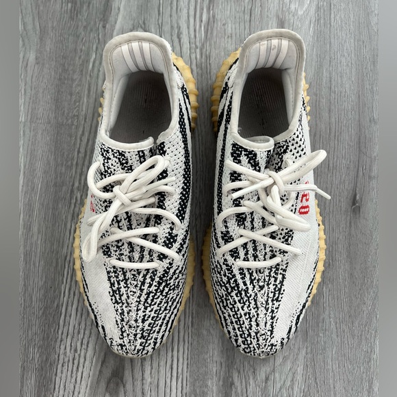 Yeezy Boost 350 2017 Zebra - Picture 2 of 4